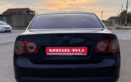 Volkswagen Jetta VI, 2008 год, 600 000 рублей, 2 фотография