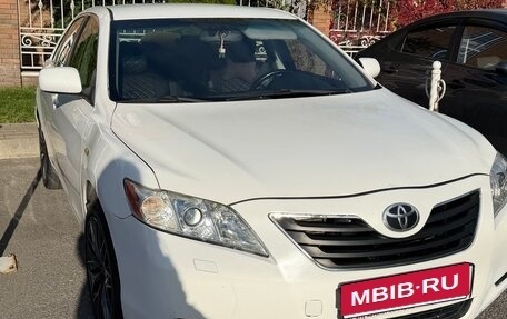 Toyota Camry, 2007 год, 970 000 рублей, 1 фотография