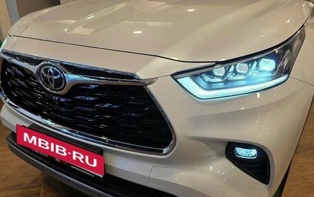 Toyota Highlander, 2026 год, 5 650 000 рублей, 7 фотография