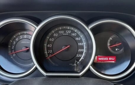 Nissan Tiida, 2010 год, 850 000 рублей, 7 фотография