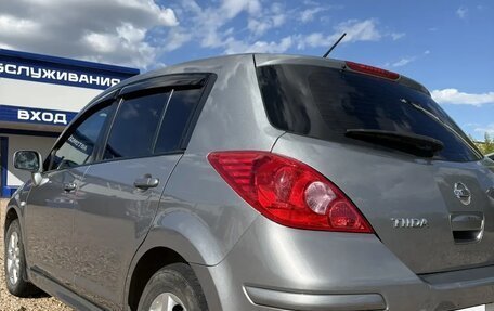 Nissan Tiida, 2010 год, 850 000 рублей, 11 фотография