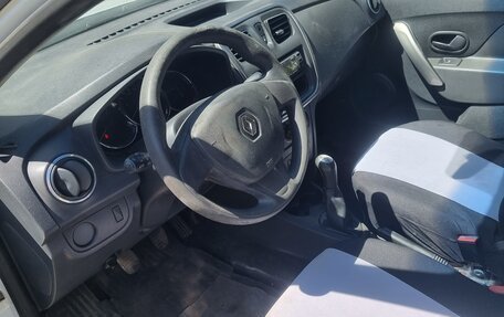 Renault Logan II, 2014 год, 350 000 рублей, 3 фотография