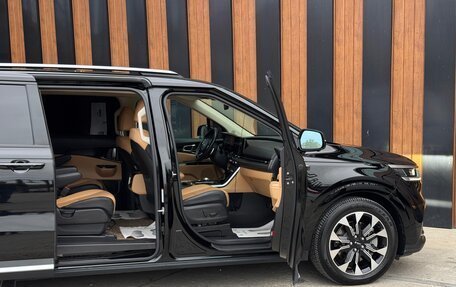 KIA Carnival, 2020 год, 3 300 000 рублей, 9 фотография