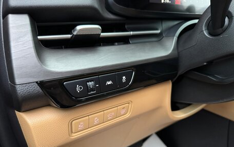 KIA Carnival, 2020 год, 3 300 000 рублей, 6 фотография