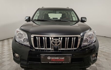 Toyota Land Cruiser Prado 150 рестайлинг 2, 2013 год, 2 875 000 рублей, 2 фотография