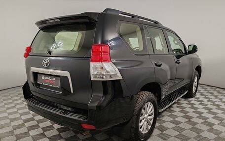 Toyota Land Cruiser Prado 150 рестайлинг 2, 2013 год, 2 875 000 рублей, 5 фотография