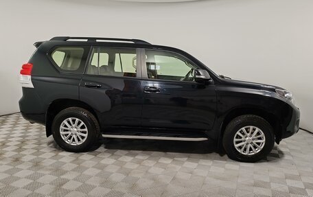 Toyota Land Cruiser Prado 150 рестайлинг 2, 2013 год, 2 875 000 рублей, 4 фотография