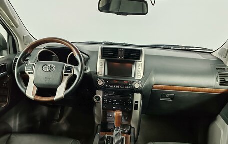 Toyota Land Cruiser Prado 150 рестайлинг 2, 2013 год, 2 875 000 рублей, 13 фотография