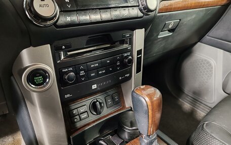 Toyota Land Cruiser Prado 150 рестайлинг 2, 2013 год, 2 875 000 рублей, 14 фотография