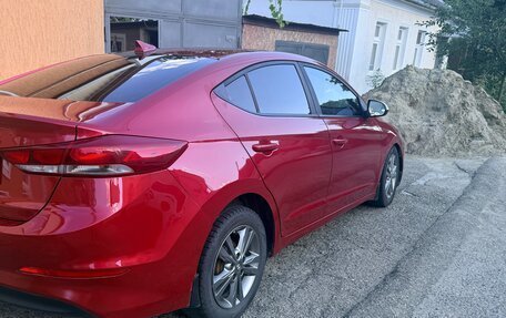 Hyundai Elantra VI рестайлинг, 2017 год, 1 099 999 рублей, 3 фотография