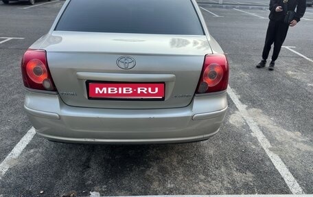 Toyota Avensis III рестайлинг, 2006 год, 600 000 рублей, 3 фотография