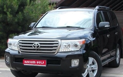Toyota Land Cruiser 200, 2012 год, 3 200 000 рублей, 1 фотография