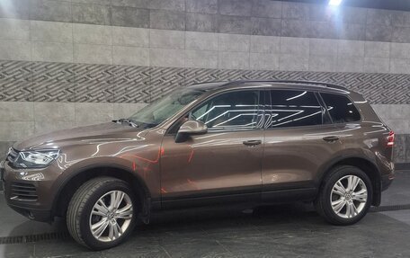 Volkswagen Touareg III, 2012 год, 1 700 000 рублей, 1 фотография