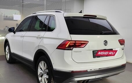 Volkswagen Tiguan II, 2017 год, 2 419 000 рублей, 7 фотография