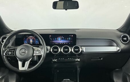 Mercedes-Benz GLB, 2021 год, 2 699 000 рублей, 15 фотография