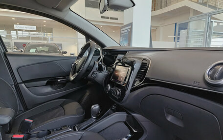 Renault Kaptur I рестайлинг, 2021 год, 1 698 000 рублей, 13 фотография