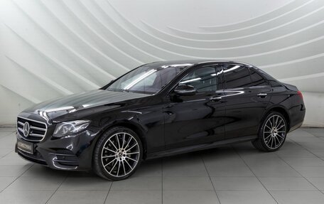 Mercedes-Benz E-Класс, 2019 год, 3 298 000 рублей, 3 фотография