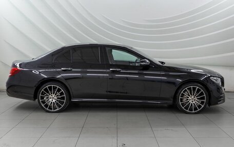 Mercedes-Benz E-Класс, 2019 год, 3 298 000 рублей, 8 фотография
