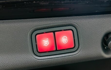 Mercedes-Benz E-Класс, 2019 год, 3 298 000 рублей, 39 фотография