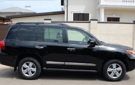 Toyota Land Cruiser 200, 2012 год, 3 200 000 рублей, 4 фотография