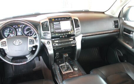 Toyota Land Cruiser 200, 2012 год, 3 200 000 рублей, 24 фотография