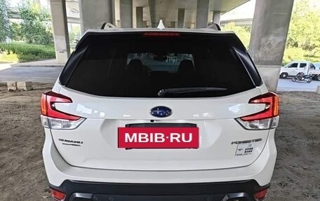 Subaru Forester, 2021 год, 2 100 000 рублей, 4 фотография