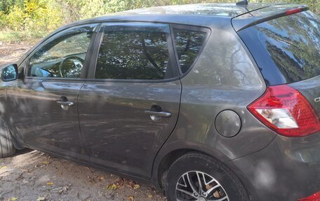 KIA cee'd I рестайлинг, 2010 год, 670 000 рублей, 9 фотография