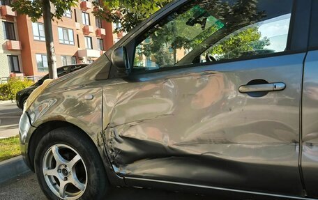 Nissan Note II рестайлинг, 2005 год, 370 000 рублей, 4 фотография