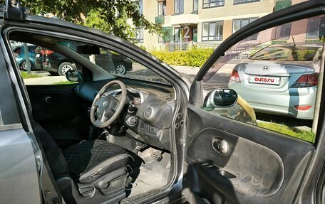 Nissan Note II рестайлинг, 2005 год, 370 000 рублей, 9 фотография