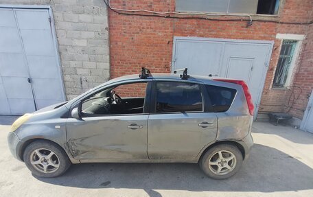 Nissan Note II рестайлинг, 2005 год, 370 000 рублей, 12 фотография