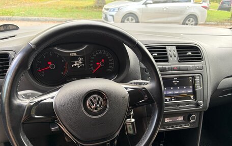 Volkswagen Polo VI (EU Market), 2016 год, 1 100 000 рублей, 5 фотография