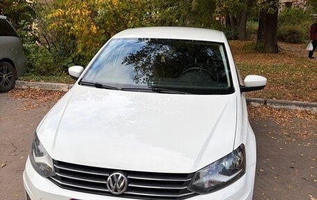 Volkswagen Polo VI (EU Market), 2016 год, 1 100 000 рублей, 2 фотография