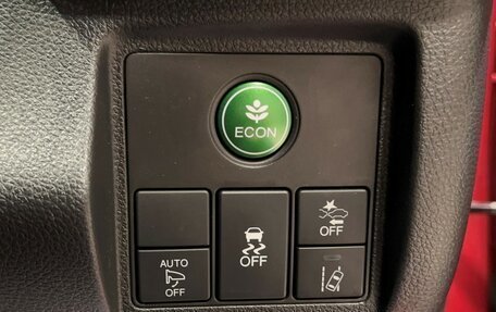 Honda Vezel, 2017 год, 1 698 000 рублей, 24 фотография