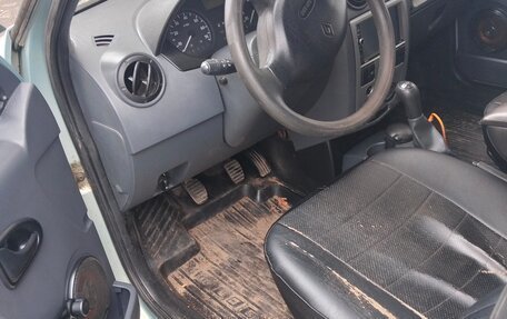 Renault Logan I, 2009 год, 235 000 рублей, 6 фотография