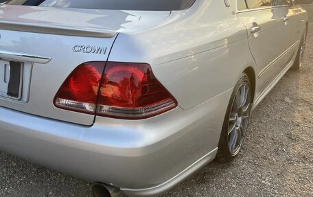 Toyota Crown, 2005 год, 1 650 000 рублей, 10 фотография