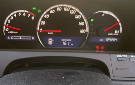 Toyota Crown, 2005 год, 1 650 000 рублей, 13 фотография