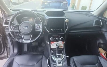 Subaru Forester, 2020 год, 2 200 000 рублей, 6 фотография