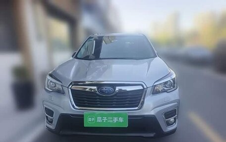 Subaru Forester, 2020 год, 2 200 000 рублей, 2 фотография