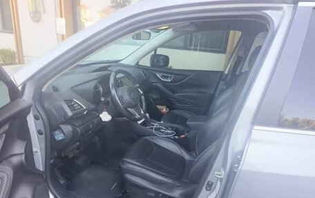 Subaru Forester, 2020 год, 2 200 000 рублей, 9 фотография