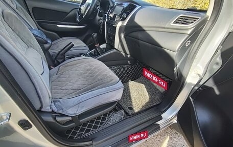 Mitsubishi L200 IV рестайлинг, 2019 год, 2 100 000 рублей, 6 фотография