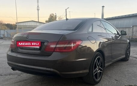 Mercedes-Benz E-Класс, 2012 год, 1 500 000 рублей, 3 фотография