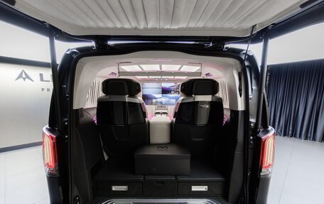 Mercedes-Benz V-Класс, 2026 год, 34 600 000 рублей, 39 фотография