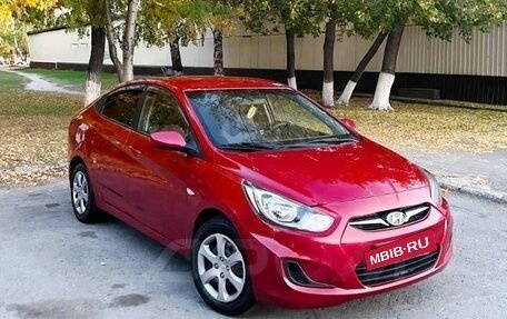 Hyundai Solaris II рестайлинг, 2014 год, 520 000 рублей, 2 фотография