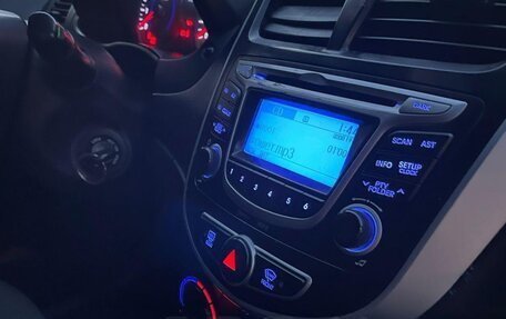 Hyundai Solaris II рестайлинг, 2014 год, 520 000 рублей, 11 фотография
