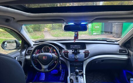 Honda Accord VIII рестайлинг, 2008 год, 1 000 000 рублей, 14 фотография