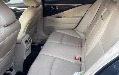 Infiniti Q50 I рестайлинг, 2014 год, 1 800 000 рублей, 6 фотография