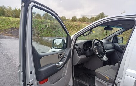 Hyundai Grand Starex Grand Starex I рестайлинг 2, 2009 год, 650 000 рублей, 2 фотография