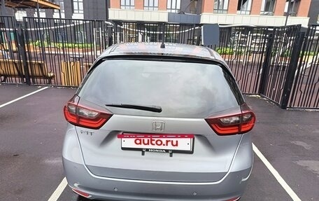 Honda Fit, 2022 год, 1 300 000 рублей, 7 фотография