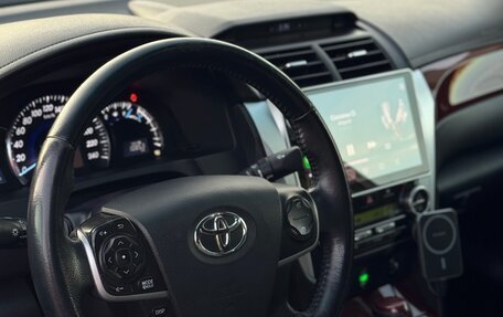 Toyota Camry, 2013 год, 1 850 000 рублей, 10 фотография