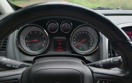 Opel Astra J, 2014 год, 750 000 рублей, 9 фотография